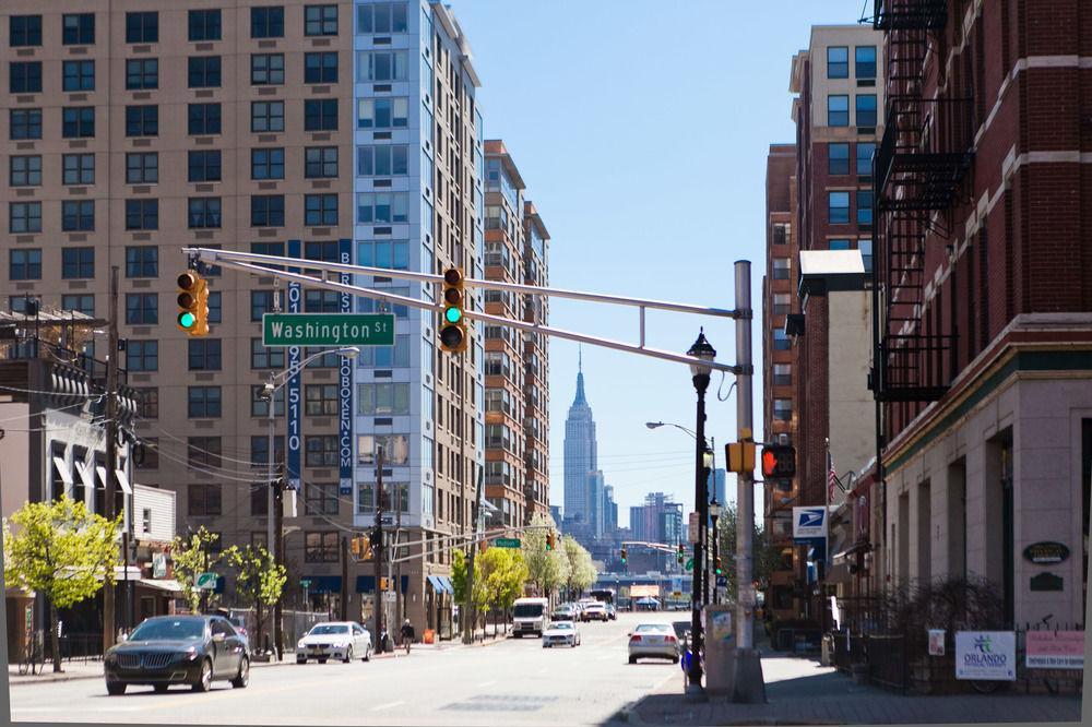 Sky City Apartments At Novia — 4-Star Luxury Hotel in Hoboken, United States