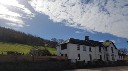 The Kestrel B&B — 4-Star Luxury Hotel in Crickhowell, United Kingdom