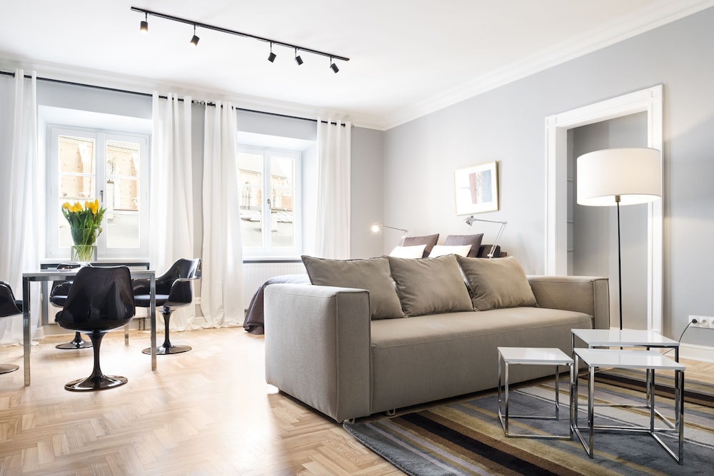 Apartments Rynek Glowny — 4-Star Luxury Hotel in Krakow, Poland