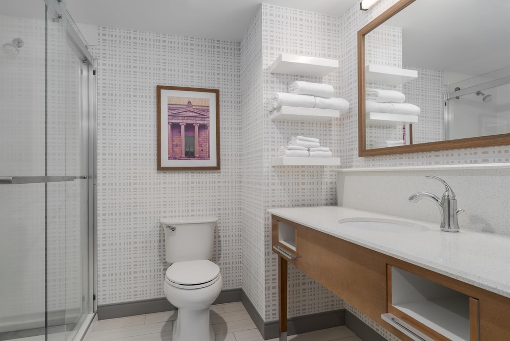 Hampton Inn Pawtucket - photo 21