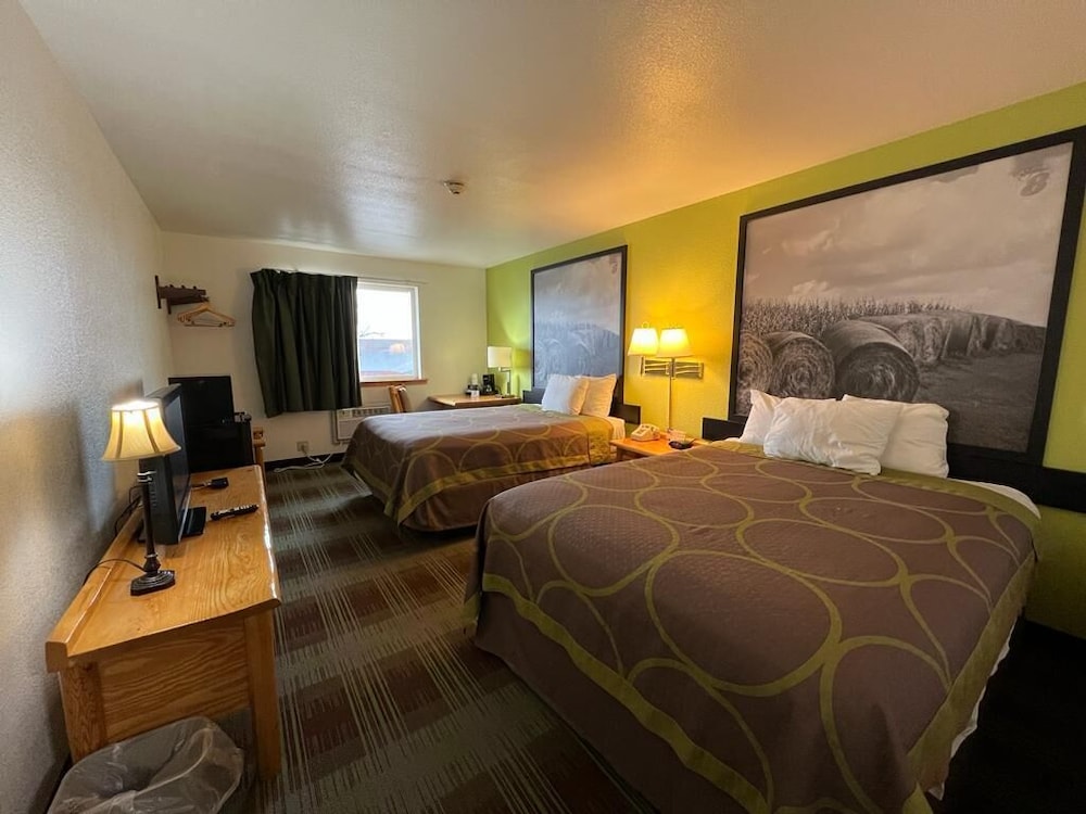 Super 8 by Wyndham Powell - photo 11