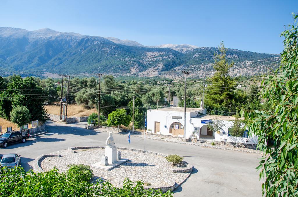 Platanos Rooms - last minute hotel in Chania