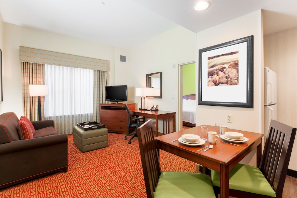 Homewood Suites by Hilton Anchorage - photo 23