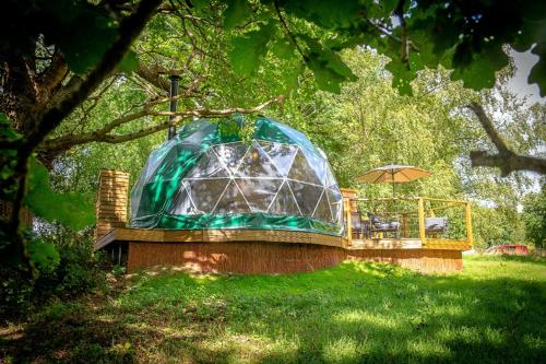 Finest Retreats Chartwell Luxury Dome — hotel in Sevenoaks