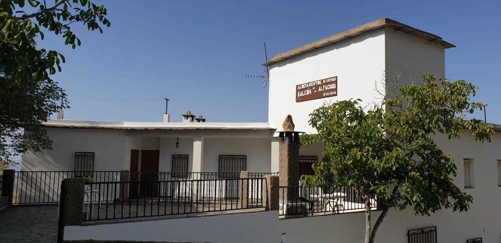 El Refugio De La Alpujarra — hotel in Valor