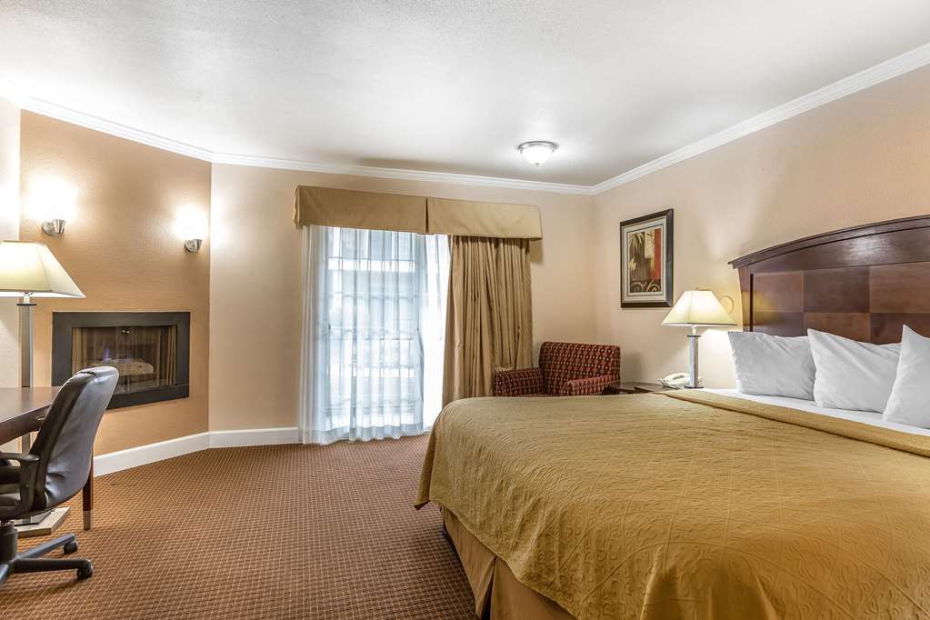 Quality Inn near Hearst Castle - photo 29