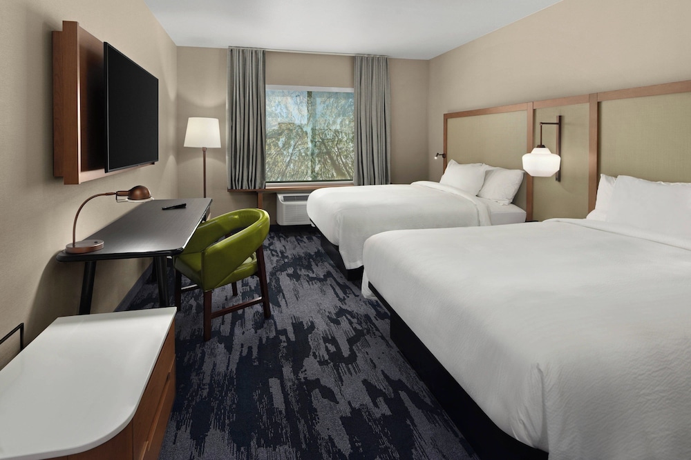 Fairfield Inn & Suites by Marriott Anaheim Los Alamitos - photo 18