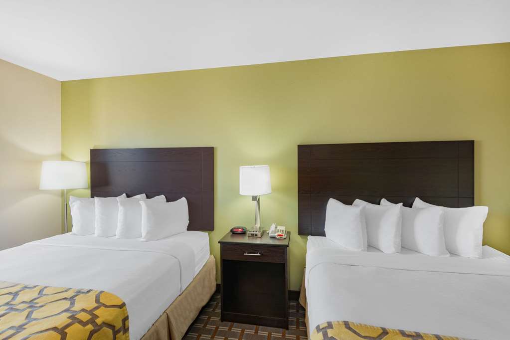 Baymont by Wyndham Farmington - photo 10