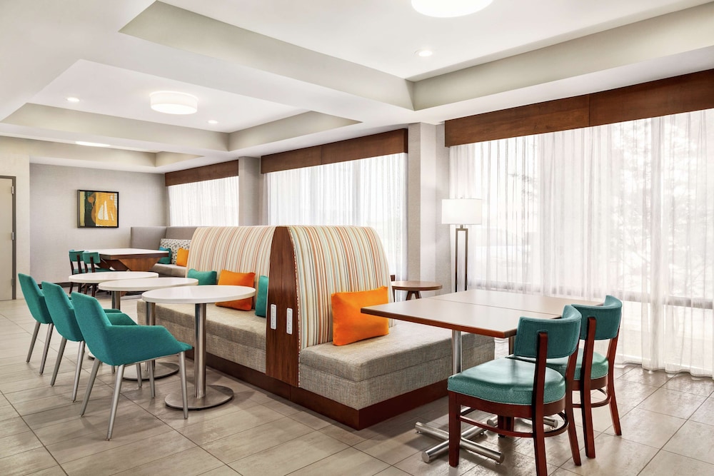 Hampton Inn Paris - photo 27