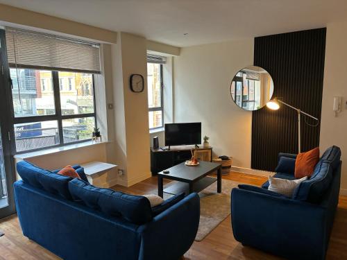 Modern 2 BDR Flat in Nottingham City Centre with FREE Parking — 4-Star Luxury Hotel in Nottingham, United Kingdom