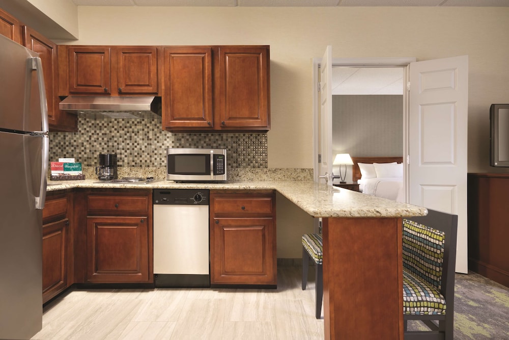 Homewood Suites by Hilton Williamsburg - photo 2