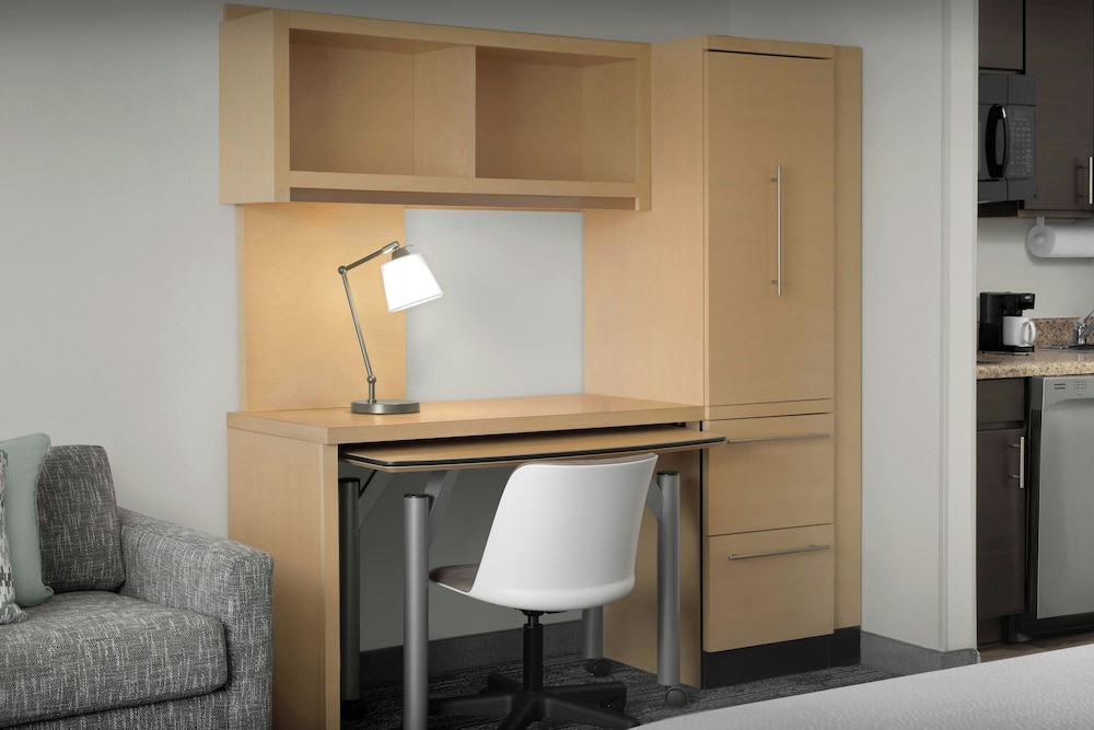 TownePlace Suites by Marriott Pensacola - photo 11