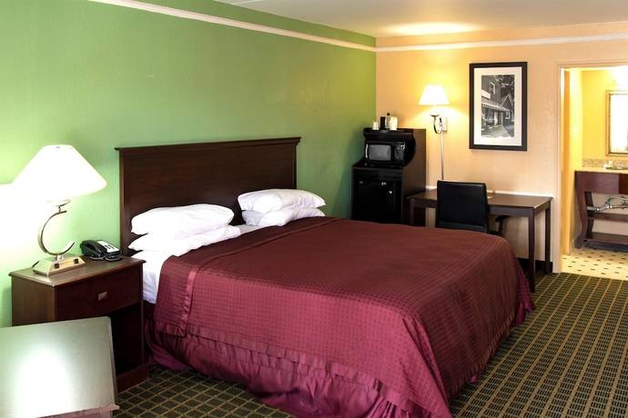 Americas Best Value Inn Charlotte NC - photo 7