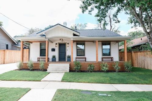 The Palm by the Pearl in San Antonio, United States