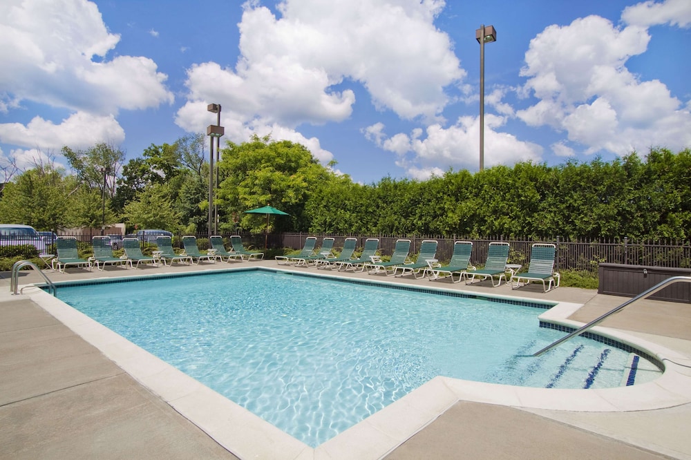 Hampton Inn by Hilton Middletown - photo 21