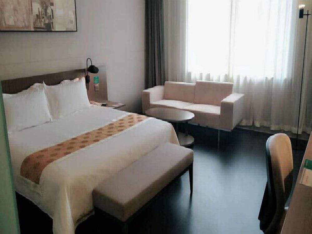 Jinjiang Inn Select Songyuan Youth Street — hotel in Songyuan