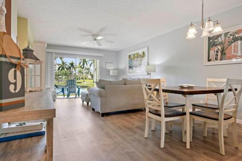 St Pete Isla Vista Verde E 2 111 Pond View 2 2 in St. Petersburg, United States