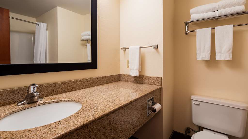 Best Western Nittany Inn Milroy - photo 15