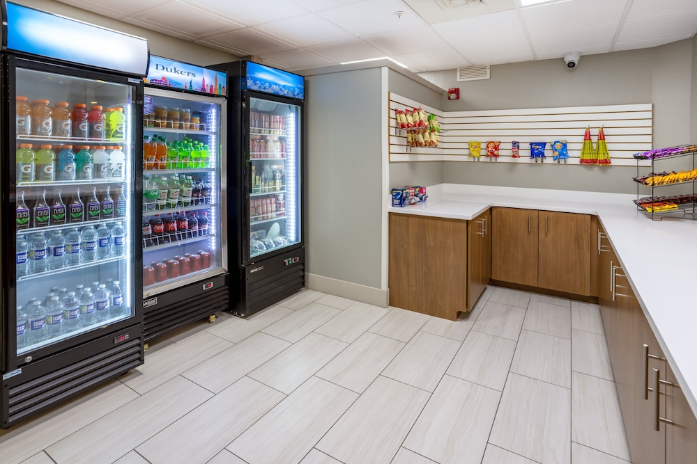 Holiday Inn Express Hotel & Suites Salisbury Delmar by IHG - photo 24