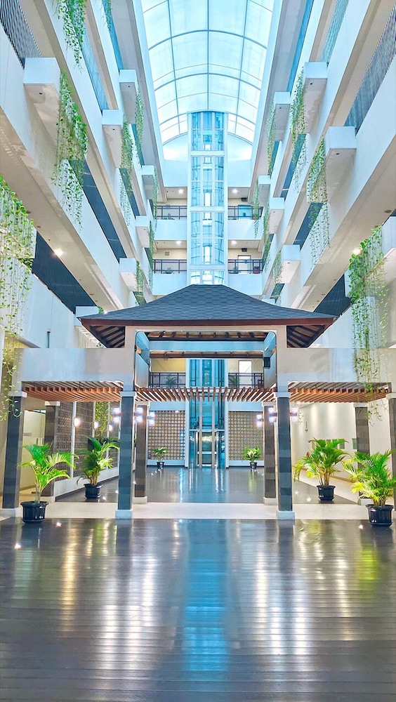 Le Premier Hotel Deltamas — Cikarang — photo 5