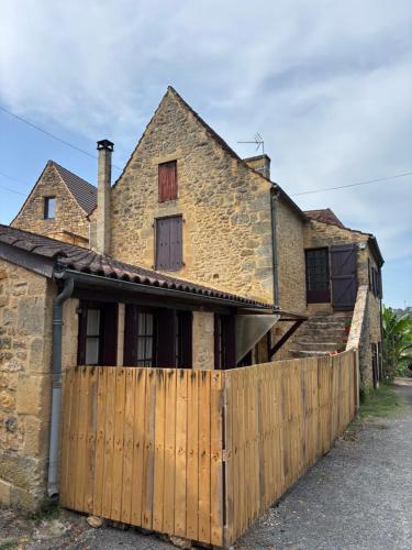 Corps de ferme rénové à 10 min de Sarlat — hotel in Carsac-Aillac