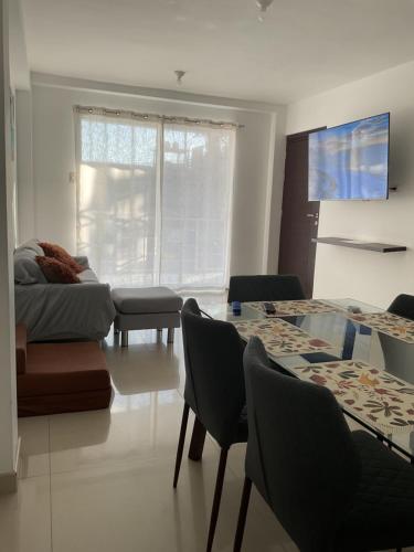 Apartamento familiar amoblado — 4-Star Luxury Hotel in Pimentel, Peru