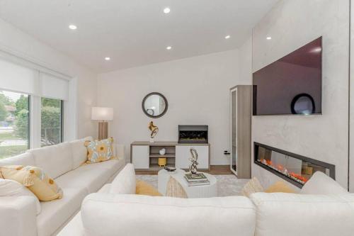 South Oakville Bliss Haven Monthly Stays only in Oakville, Canada