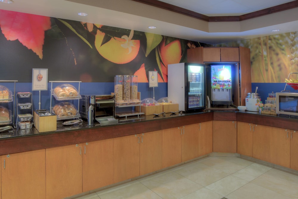 Fairfield Inn & Suites by Marriott Mobile Daphne E Shore - photo 30