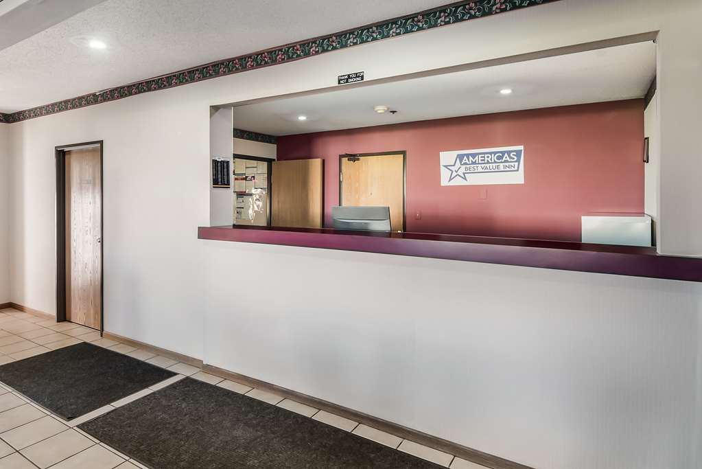 Americas Best Value Inn Wenona - photo 6