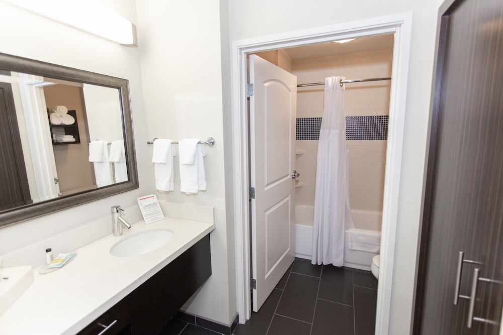 Staybridge Suites Bowling Green by IHG - photo 37