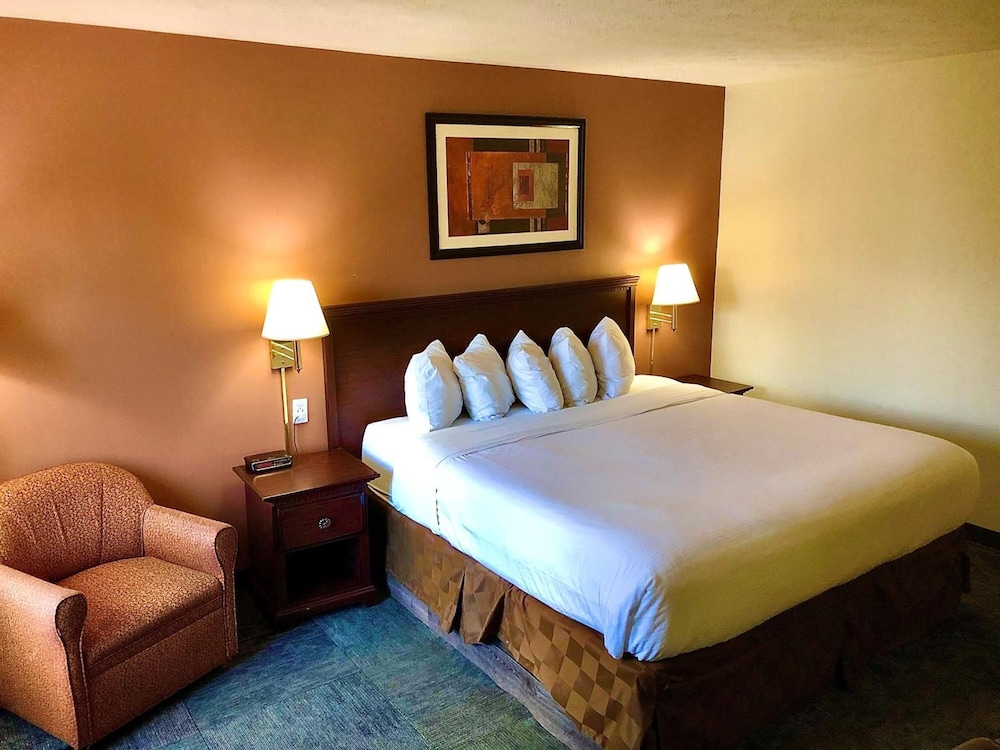 Ramada by Wyndham Spokane Valley - photo 9