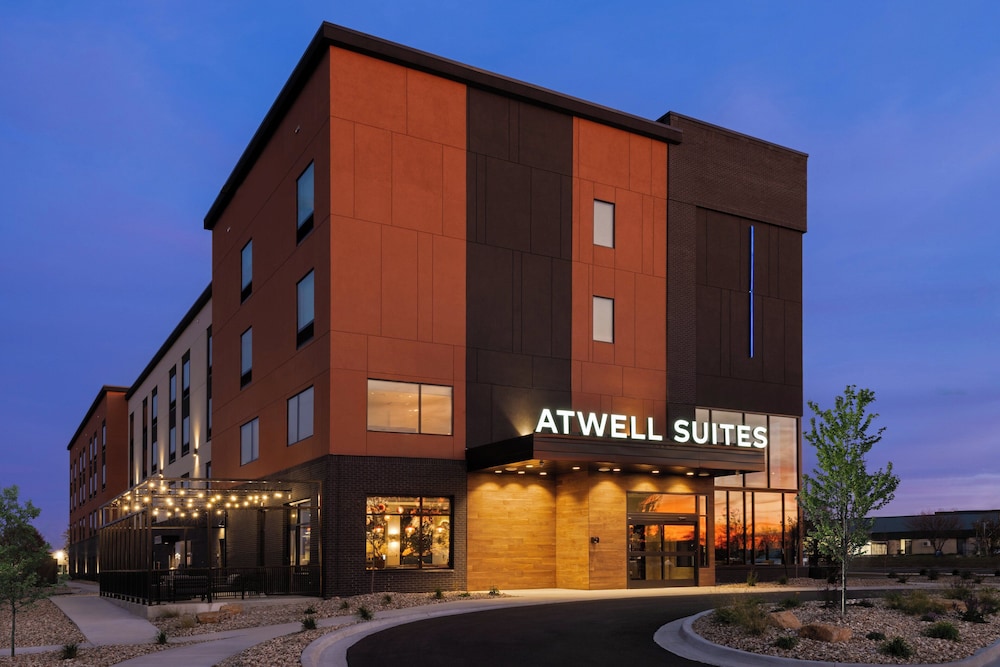 Atwell Suites Kansas City Airport by IHG - photo 44