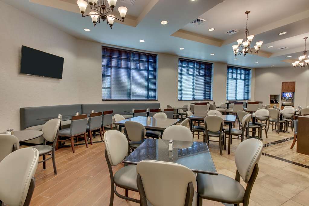 Drury Inn & Suites Phoenix Happy Valley - photo 9