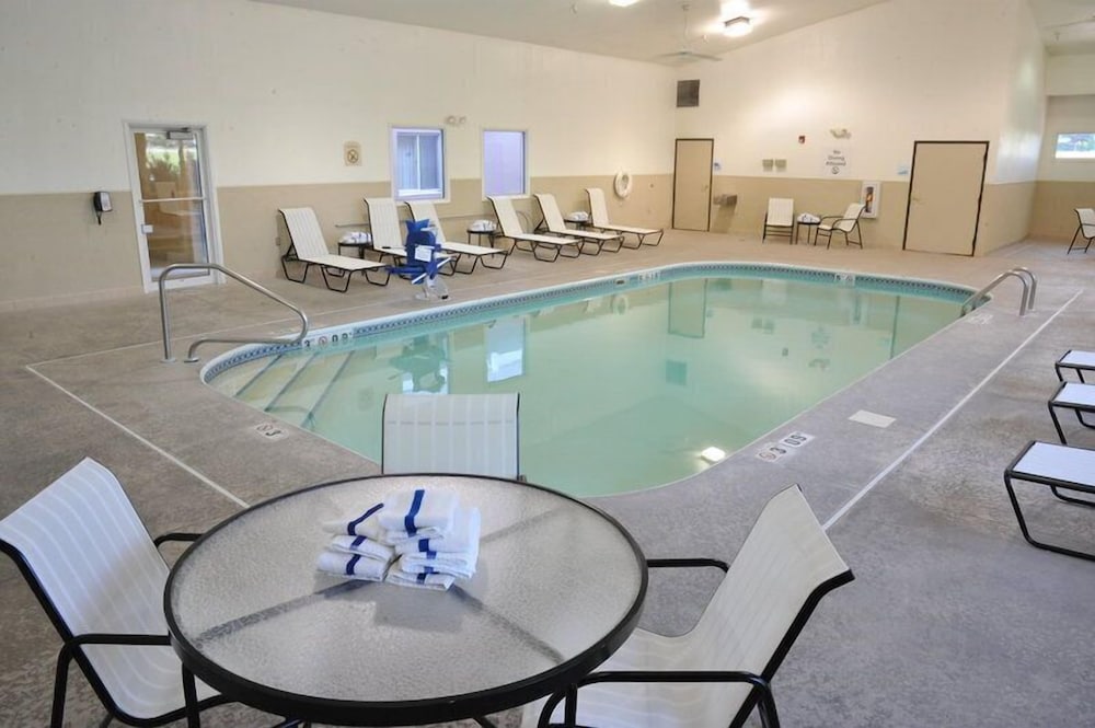 Wingate by Wyndham Ashland - photo 12