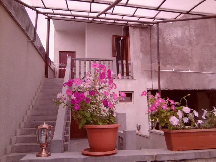 Hotel Mira - carbon neutral hotel in Goris