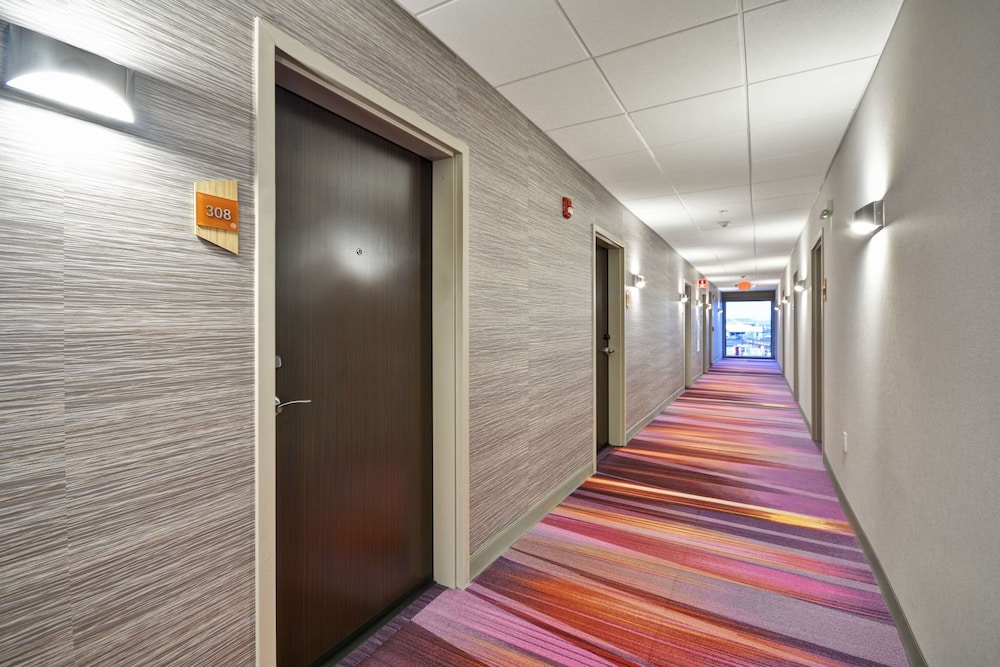 Home2 Suites by Hilton Columbus Airport East Broad - photo 32
