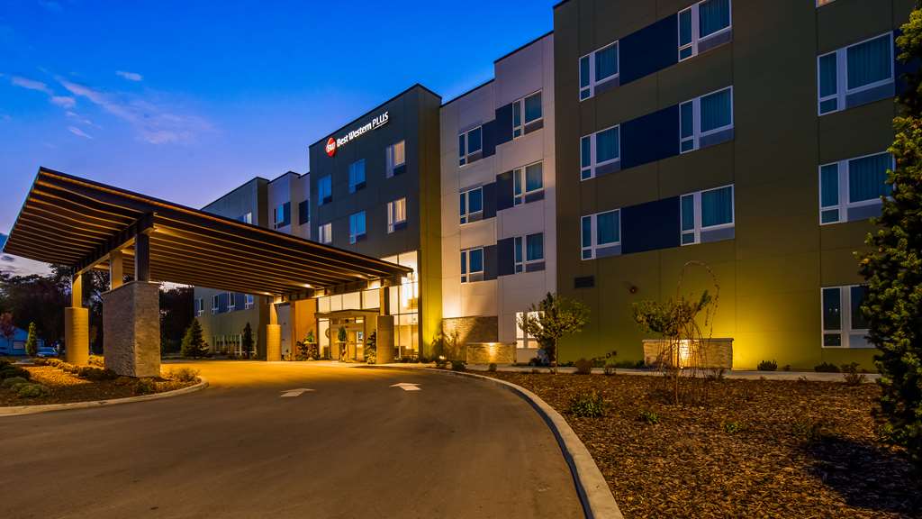 Best Western Plus Peppertree Nampa Civic Center Inn - photo 26