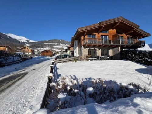 Green Garden Lodge A2 Walchen Kaprun — 4-Star Luxury Hotel in Piesendorf, Austria