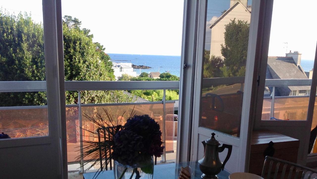 Aux 4 Sardines T2 56m2 — 4-Star Luxury Hotel in Concarneau, France
