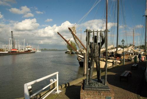 Apartments Waterland — 4-Star Luxury Hotel in Monnickendam, Netherlands