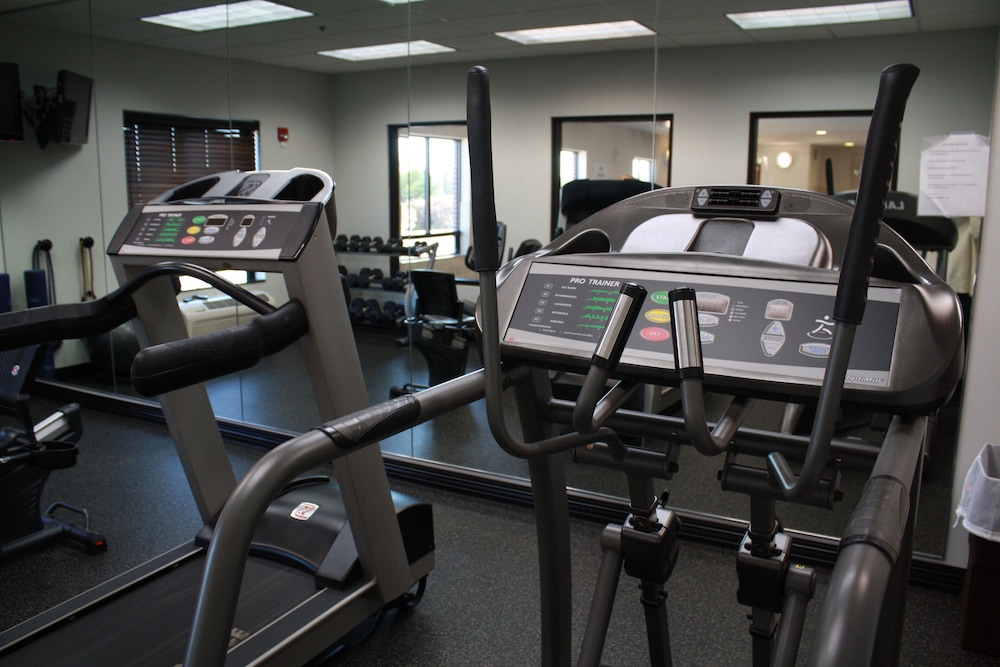 Holiday Inn Express & Suites Morton Peoria Area by IHG - photo 41