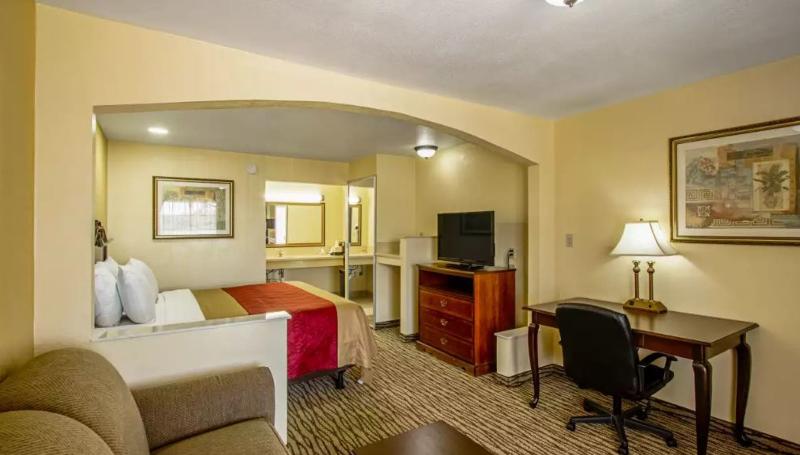 Super 8 by Wyndham Jackson MS - photo 25