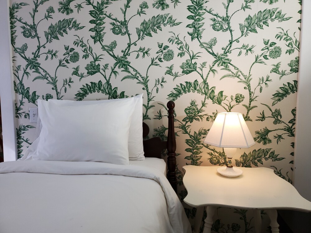 Harbourside Inn - photo 29