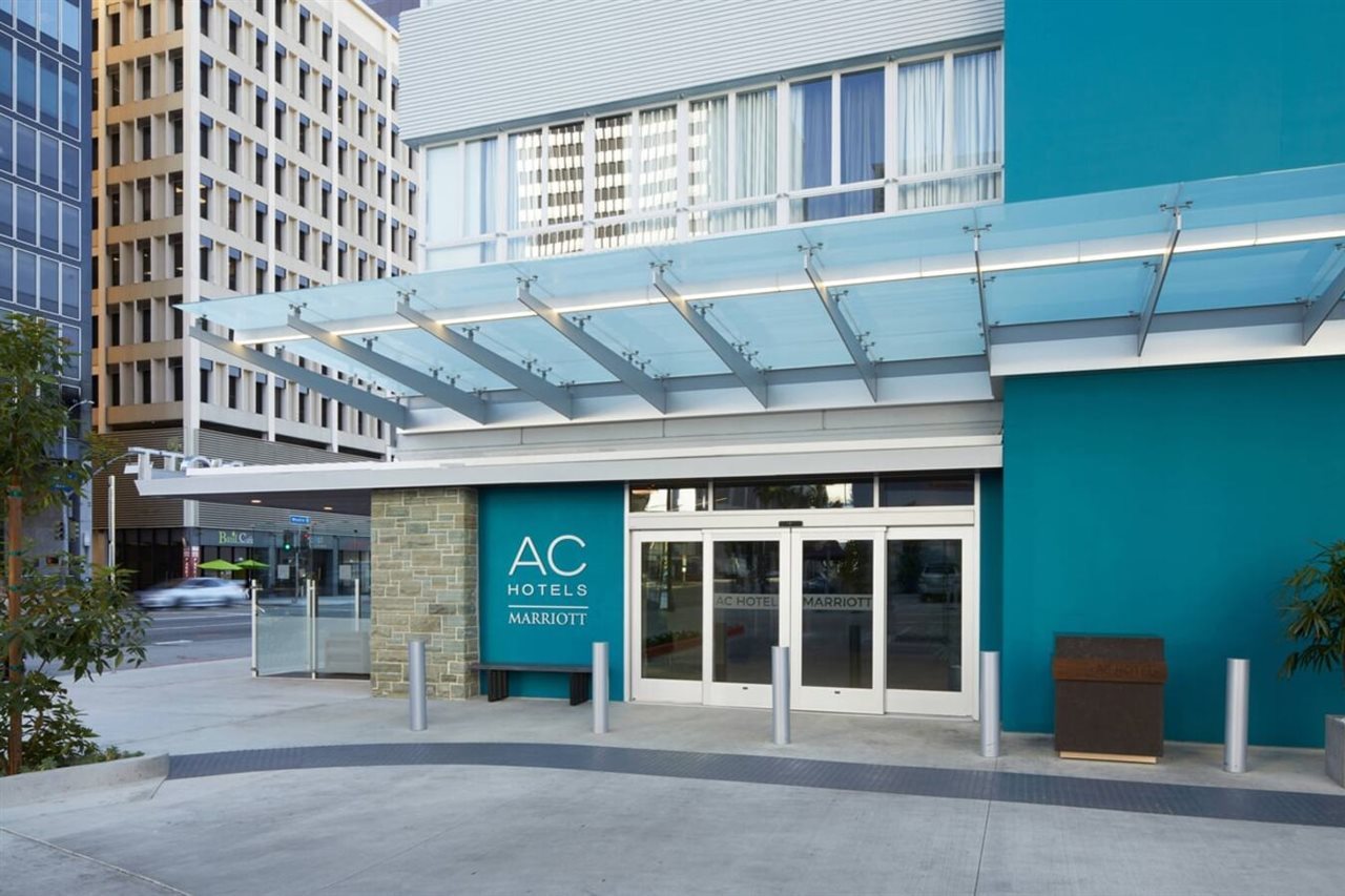 AC Hotel by Marriott Beverly Hills - photo 3