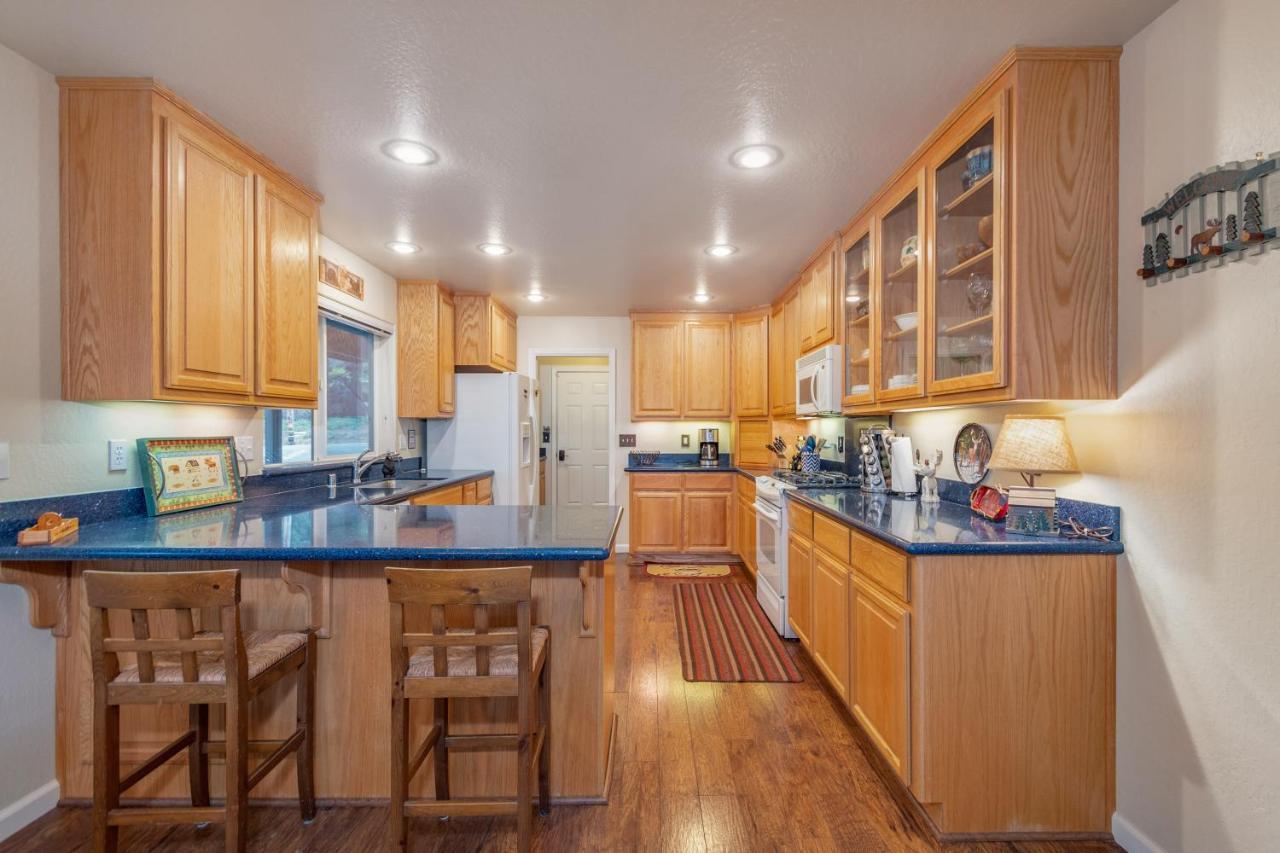 The Mellow Moose in Arnold, United States