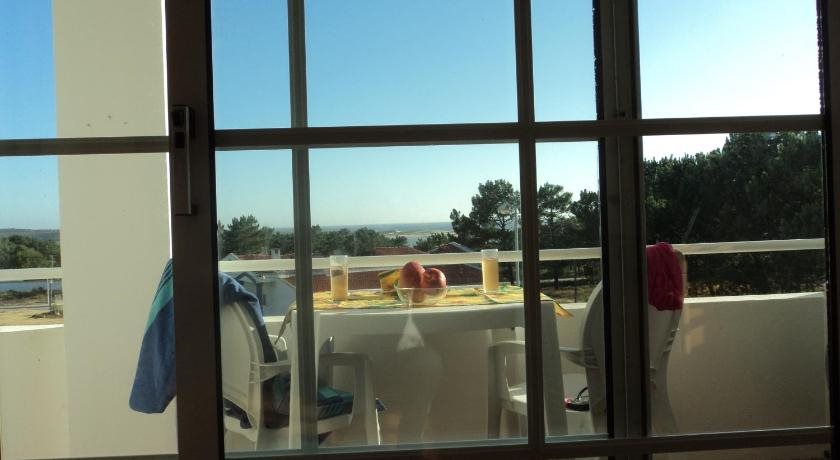 Hotel Apartamentos Al Tarik in Santiago Do Cacem, Portugal