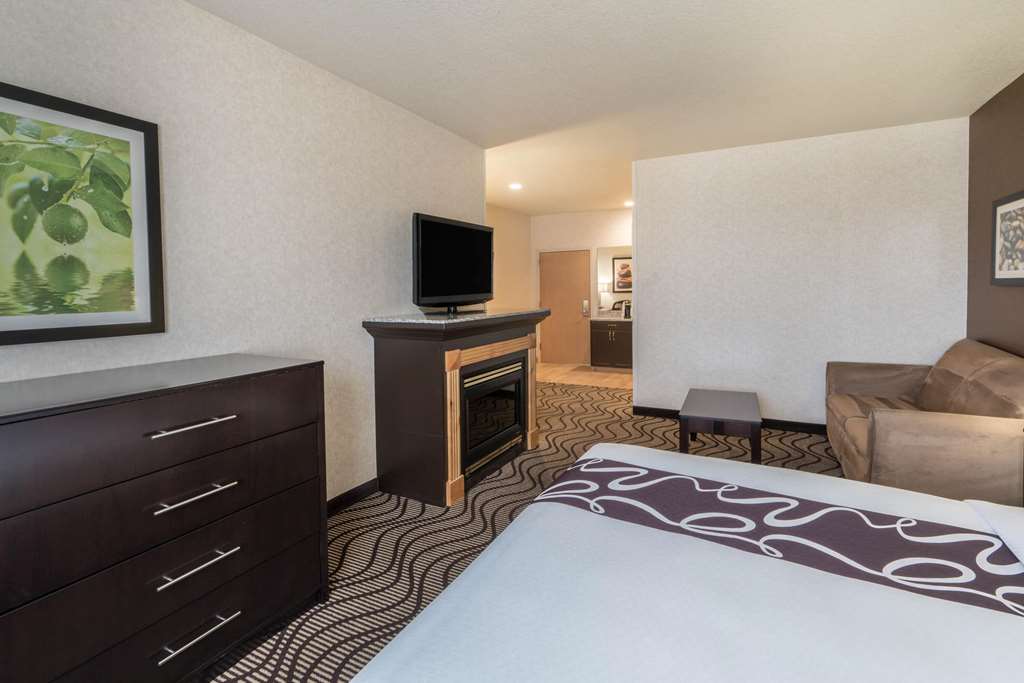 La Quinta Inn & Suites by Wyndham Idaho Falls Ammon - photo 19