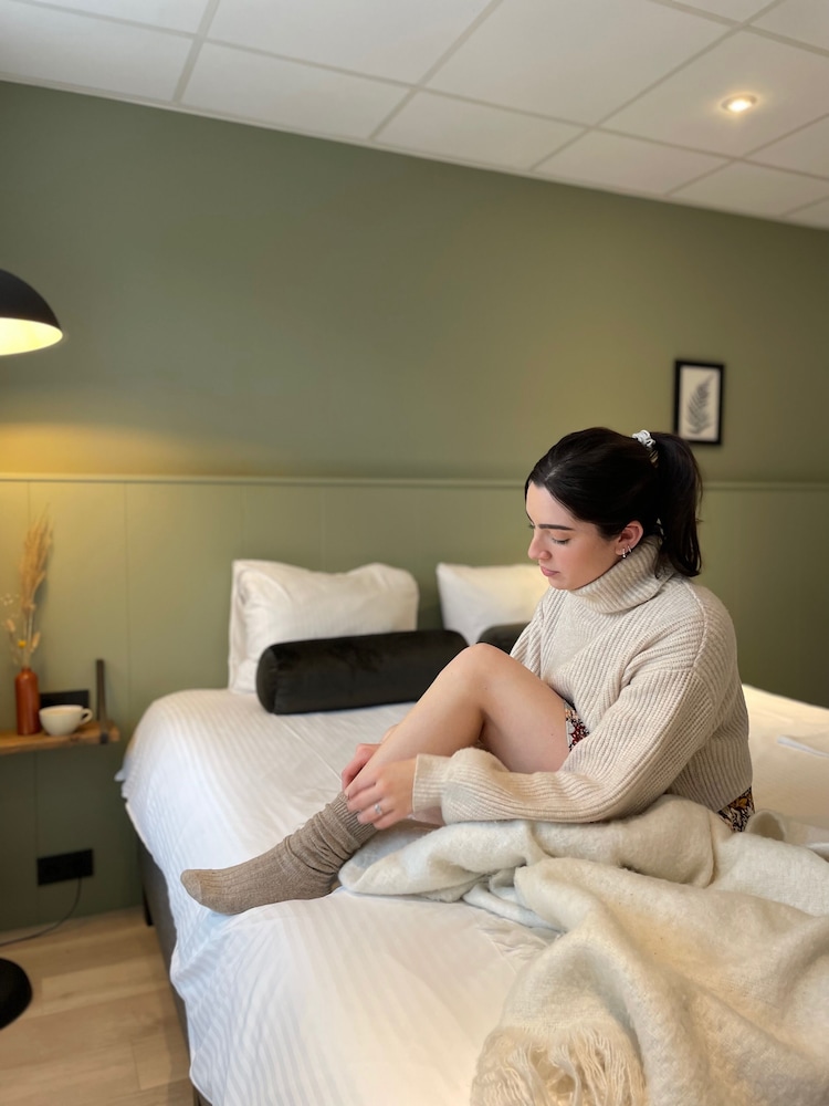 Buitenplaats de Bergse Bossen — 4-Star Luxury Hotel in Utrecht, Netherlands