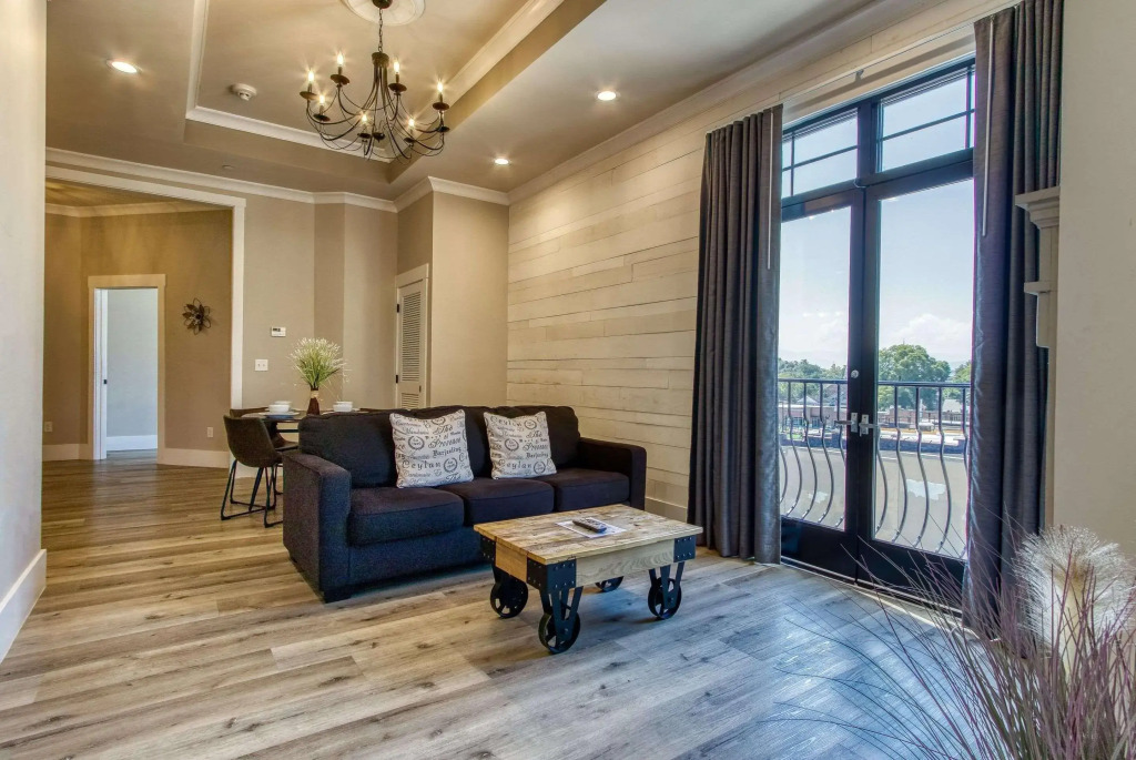 New Hotel Collection Smoky Mountains - photo 7