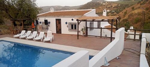 Finca las Minas — hotel in Iznajar